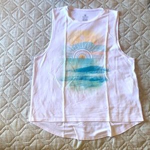 Muscle tee